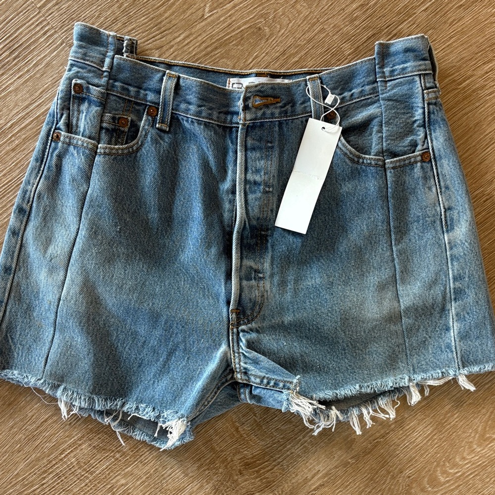 Vintage Levi’s NWT 28